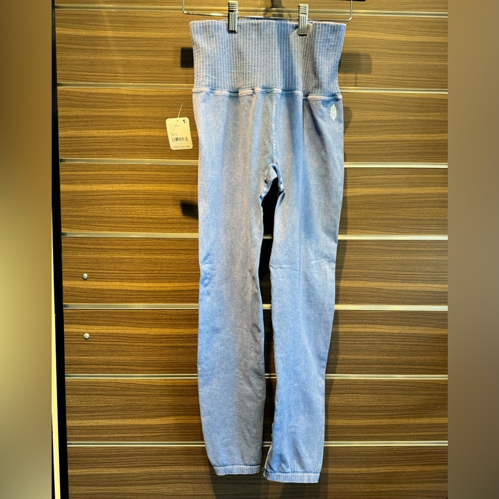 NWT Free People Good Karma Leggings Vintage Blue - Picture 2 of 2